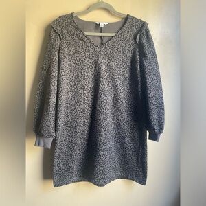 Gray Leopard print Nine West sweater dress size L